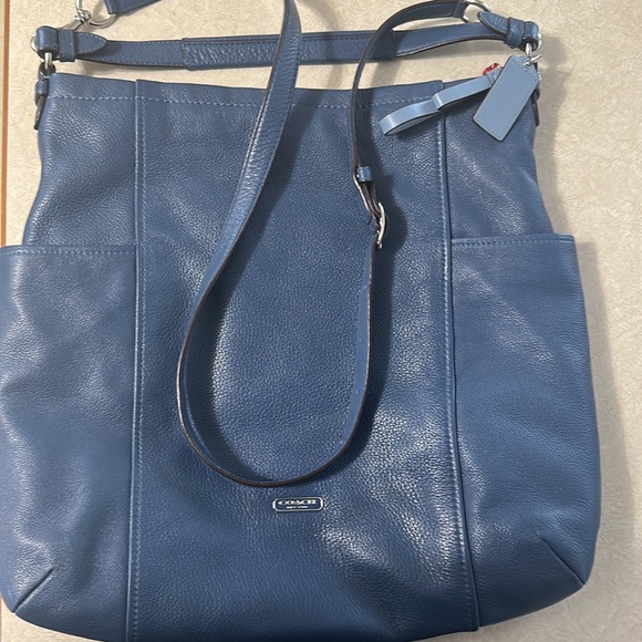 Coach Handbags - Coach purse